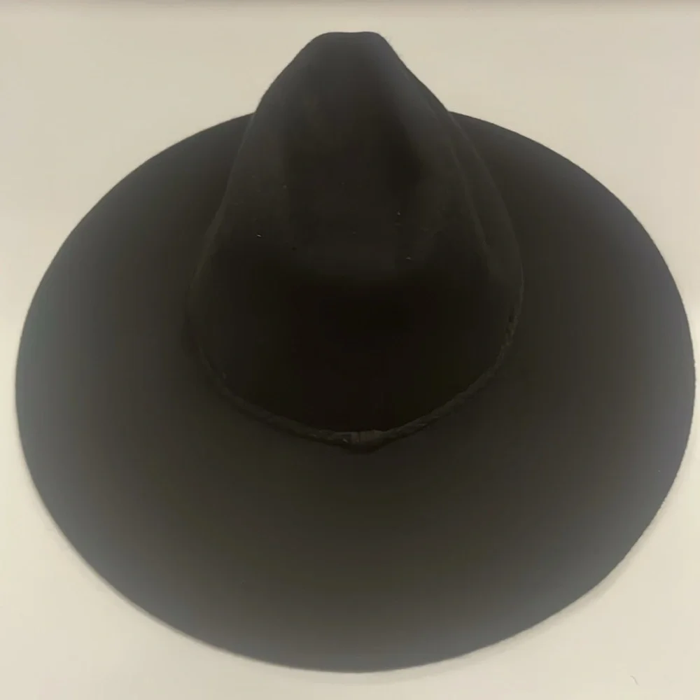 Anthropologie Classic Black Hat 100% wool large brim boho styled, One size